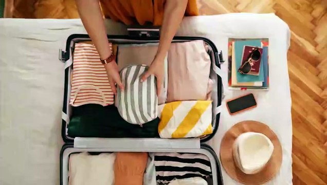 L'astuce imparable et toute simple pour éviter que vos shampoings et gels douche ne coulent dans votre valise