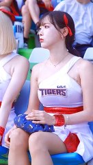 더워서 머리묶고 _삐끼삐끼_ 김한나(Kim Han-na)치어리더