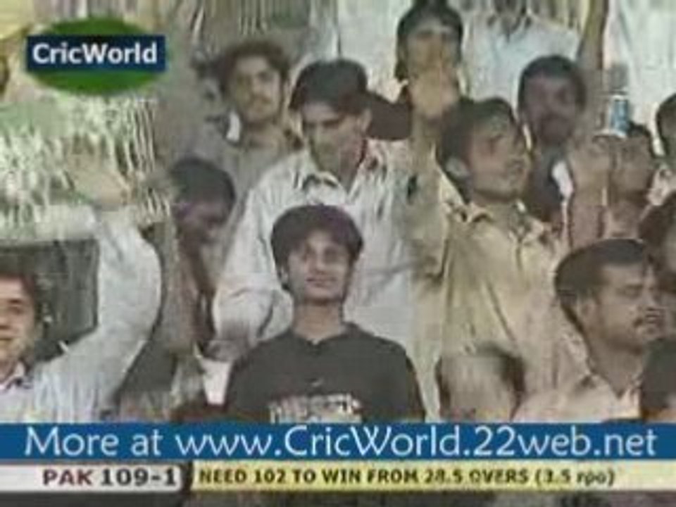 4th ODI - Pak v Ban - Pakistan Inngs Hilites