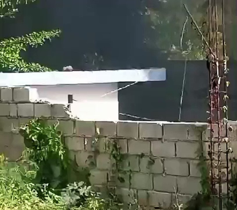 Bandidos de "400 Mawozo" incendian comisaría en Ganthier en represalia a operativos policiales