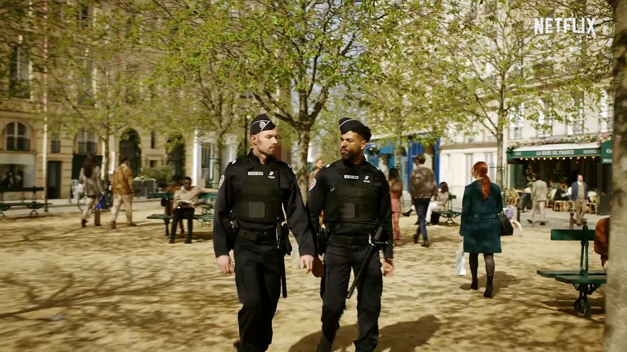 Emily in Paris - staffel 4 Trailer DF