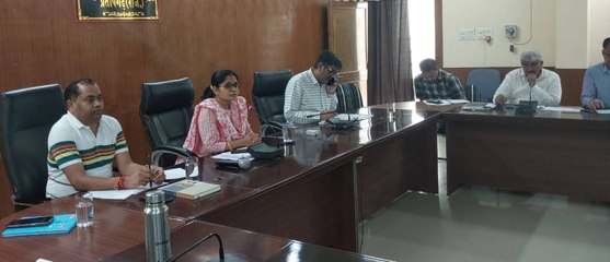 आमजन को नहीं करना पड़े समस्याओं का सामना-कलक्टर डॉ. राजोरिया