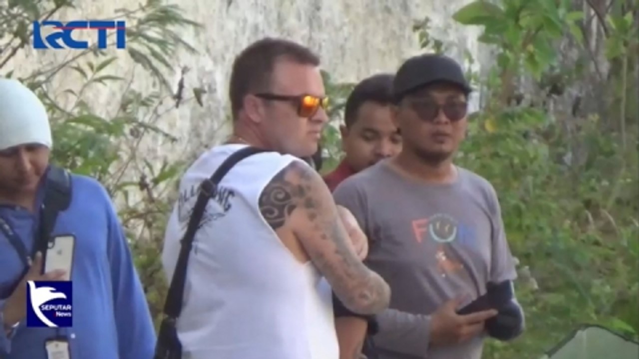 Korban Helikopter Jatuh di Bali Datangi TKP