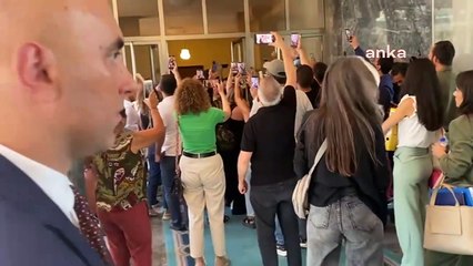 Hayvan hakları savunucularından Meclis koridorlarında protesto