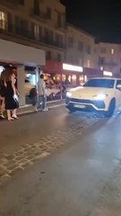 #people Cyril Hanouna au volant de sa Lamborghini à Saint-Tropez se cache #cyrilhanouna #SaintTropez #lamborghini
