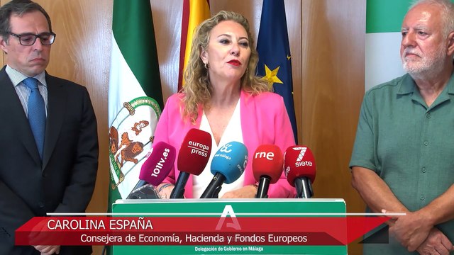 Junta firma un protocolo para facilitar el acceso de los mayores a los servicios públicos