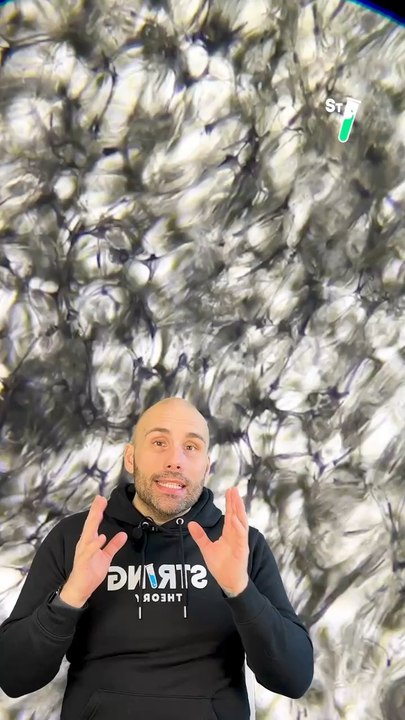 T’as deviné ce qu’on te montre au microscope ?  Viens jouer au #CKoiCa et donne ta réponse en commentaire ! L’indice est dans la vidéo 