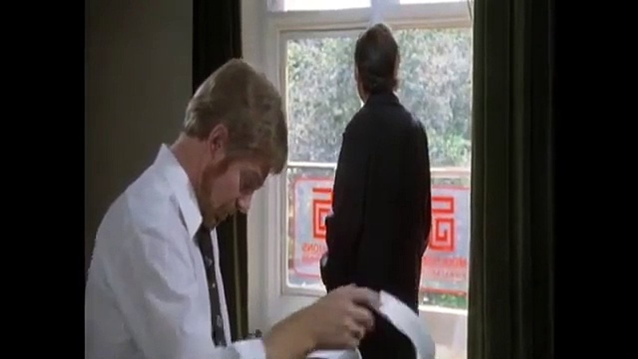 O Toque da Medusa (1978) DVDRip (DUBLAGEM - STÚDIO GÁBIA-SP)