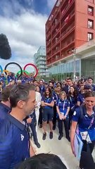 JO 2024 : Regardez Emmanuel Macron en visite dans le village olympique avant l'ouverture des jeux