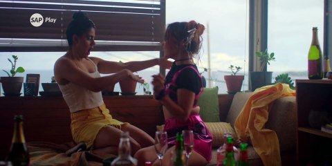 CASH & DARREN, CLIP 8 | APRENDIENDO A VIVIR T1