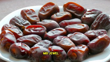 Why you should Eat Dates Daily? Benefits of eating Dates