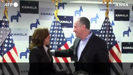 Usa, Kamala Harris paragona Trump a "predatori sessuali" e "truffatori"