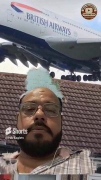 British Airways A380 Landing very closely