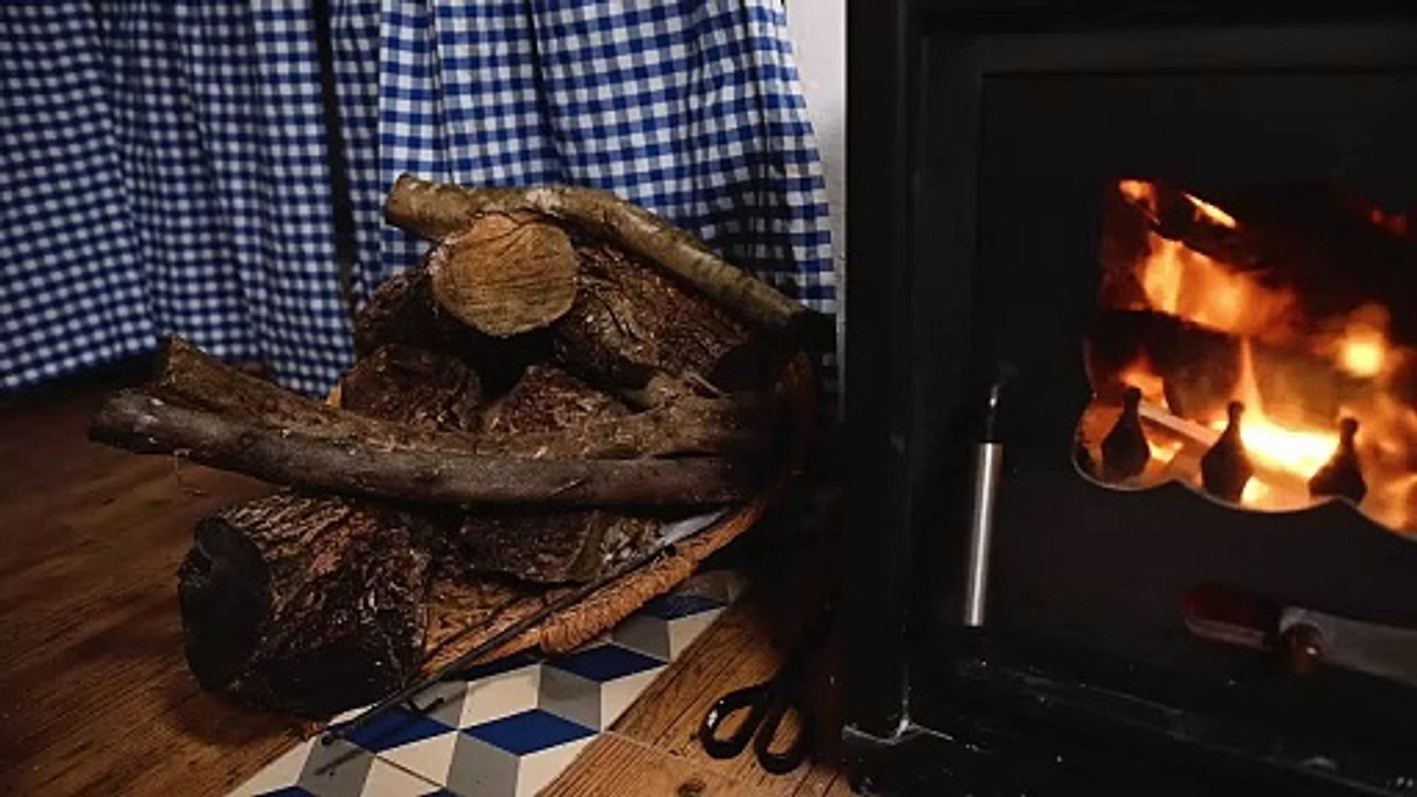 Burning Briquettes in a Log Burner  Explained