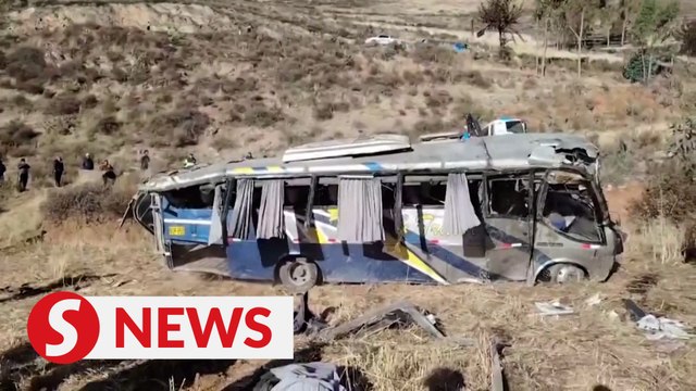 At least nine dead after bus plunges off cliff in Peru