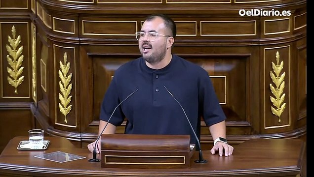 Nahuel González (Sumar) lee la Biblia a Vox para defender la acogida de menores migrantes: Eso es el cristianismo y ustedes son unos hipócritas