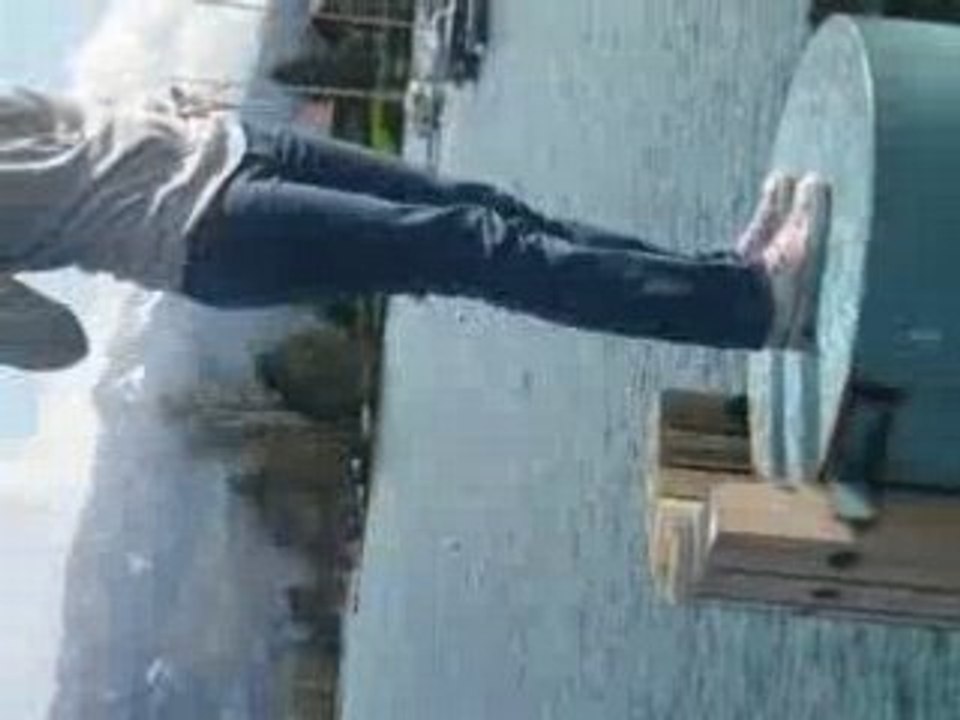monter de jess sur un pote pré du lac