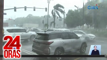 Malakas na ulan at hangin, naranasan sa ilang lugar sa Metro Manila; baha, namerwisyo | 24 Oras