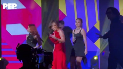 Jona wardrobe malfunction at Star Awards