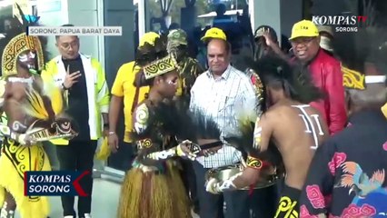 Relawan Bakal Calon Gubernur PBD Lambert Samsudin Jemput Rekomendasi DPP Golkar dengan Tarian