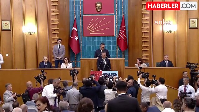 CHP TBMM Grup Toplantısı... Özgür Özel: Ulusal Egemenlik Parkı'nı Özgürlük Parkı Yapacağız, Meclis Sınırlarına Dahil Edeceğiz (1)