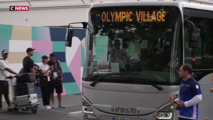 JO 2024 : l'arrivée de la délégation israélienne sous haute protection