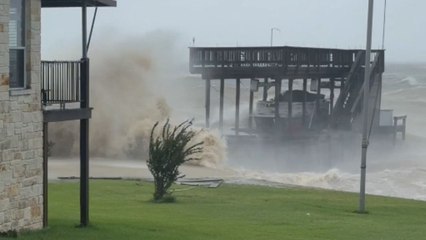 Hurricane Beryl stirs up massive waves upon hitting landfall near Houston