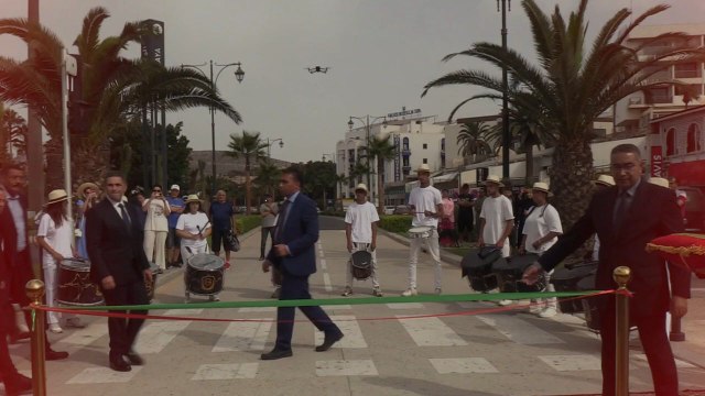 l'inauguration de l'accordéon le nouveau bus à agadir le trajet sur 15km entre le port et Tikiouine environ 35 stations de bus