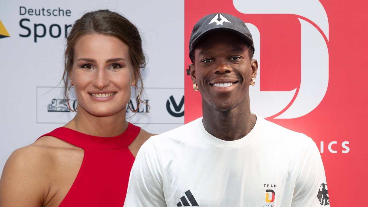 Fahnenträger Schröder: 'Für alle, die ausländischen Hintergrund haben'