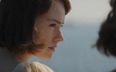 Daisy Ridley è Trudy Ederle: l'incredibile storia vera raccontata in "La ragazza del mare"
