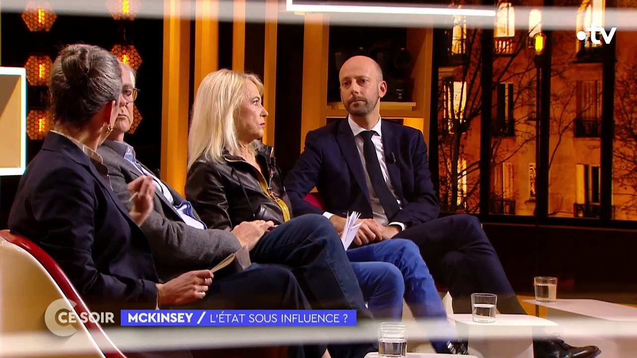 Lucie Castets, porte-parole et co-fondatrice du collectif "Nos Services Publics", est désignée par le Front Populaire pour être Premier Ministre, dans l'attente de la décision du Président de la République