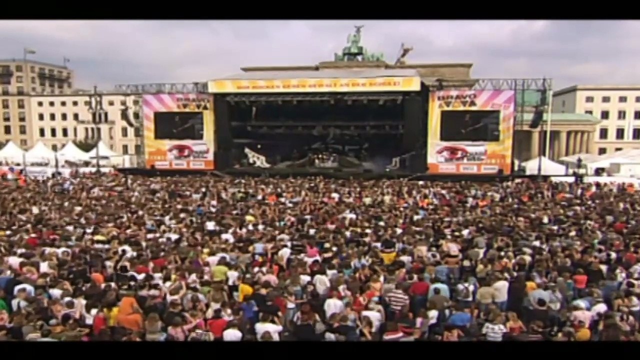 LAFEE –LIVE– —  JETZT ERST RECHT / SPECIALS