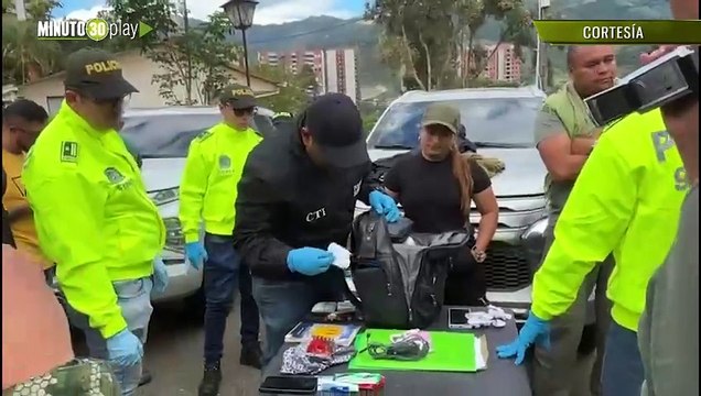 Celulares, memorias y balas de fusil lo que encontraron en las camionetas de la UNP que iban con disidentes de las Farc