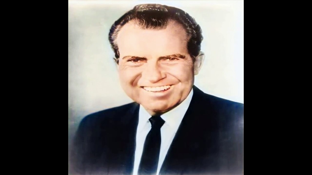 Whoahh!!! President Nixon Sings the Tricky Dick
