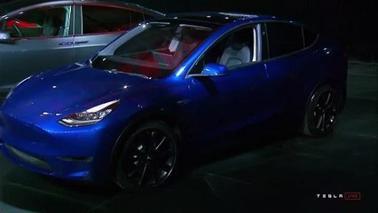 Lucro líquido da Tesla cai 45% no segundo trimestre