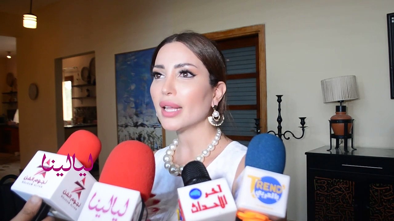 نسرين طافش : السوشيال ميديا سيف ذو حدين ممكن نستخدمها بشكل إيجابي..عملت سلسلة فيديوهات عن تطوير الذات والصحة النفسية والعقلية ويمكن انا الفنانة الوحيدة اللي طرحت مواضيع زي كدا.