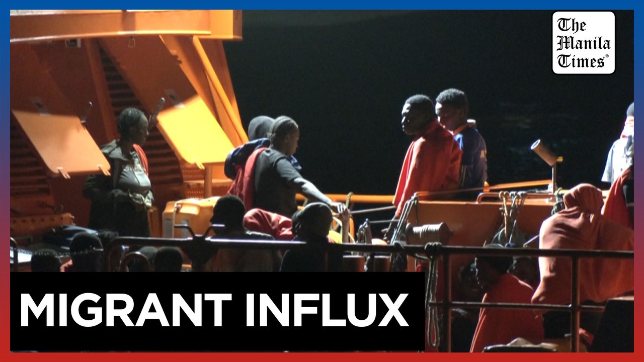 Spain: 129 migrants arrive on the Canary Islands coast by boat