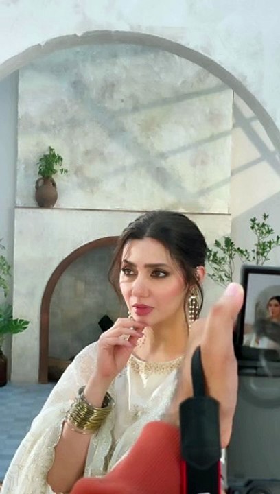Mahira Khan viral