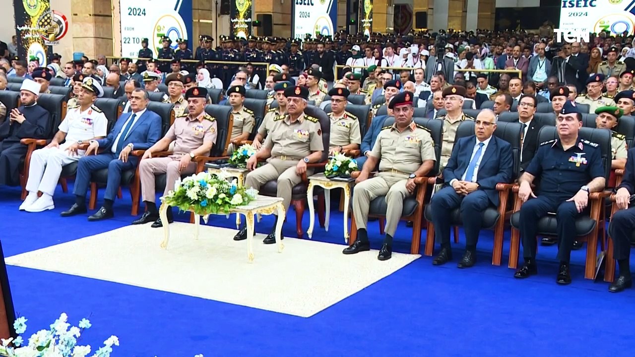 وزير الدفاع يشهد فعاليات المؤتمر العلمى الدولى الرابع للإتصالات بالأكاديمية العسكرية المصرية