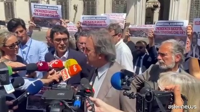 Avs, flash-mob su emergenza siccit? davanti a Palazzo Chigi