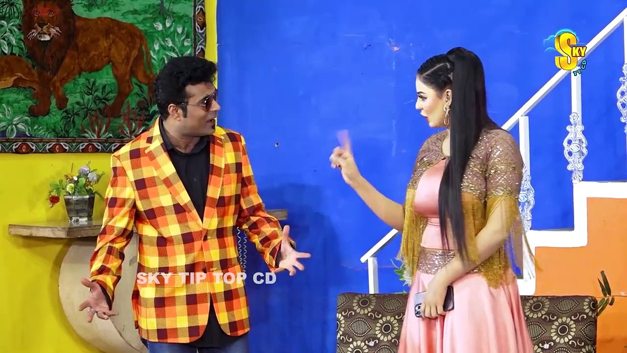 Nadeem_Chitta_and_Deedar_Multani_With_Rizi_Khan_New_Stage_Drama_Parde_Mein_Rehne_De_Comedy_Clip_2024(720p)