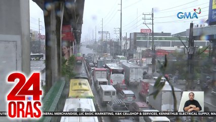 Trapiko, walang galawan sa EDSA-Muñoz kanina; abot 27 inches ang baha; maraming sumuong | 24 Oras