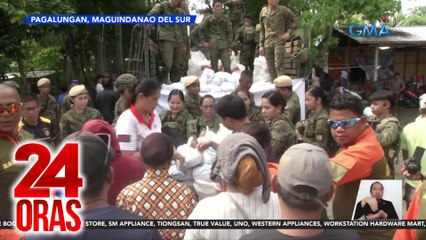 Mga walang matuluyan kundi kalsada dahil sa baha, tinulungan ng GMAKF | 24 Oras