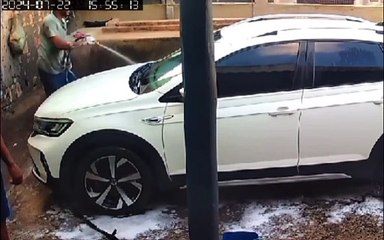 Homem morto em lava-jato buscou esconderijo antes da encruzilhada