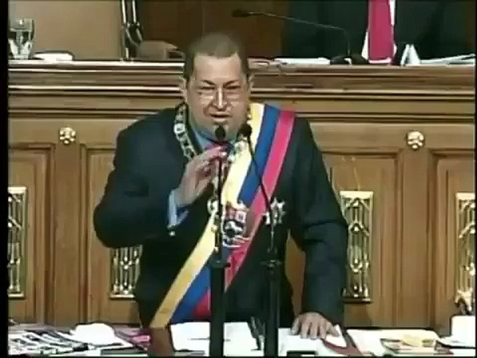 María Corina Machado se enfrenta a Hugo Chávez