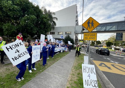 St George Private Hospital nurses and midwives walk off the job