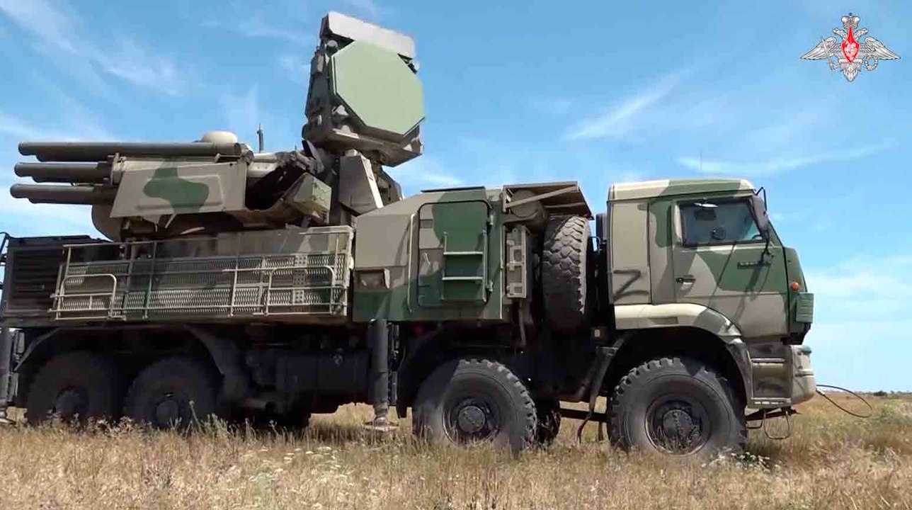 ビデオ：ロシアがウクライナのUAVに対するパンツィリ-S1防空システムのデモを実施