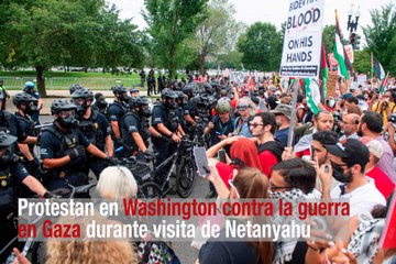 Miles de personas protestan en Washington contra la guerra en Gaza durante visita de Netanyahu