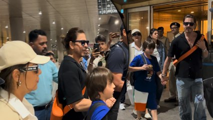 Bollywood King Khan Arrives In The City Post Family Holiday