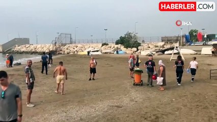 Denize giren bir kişi boğularak hayatını kaybetti